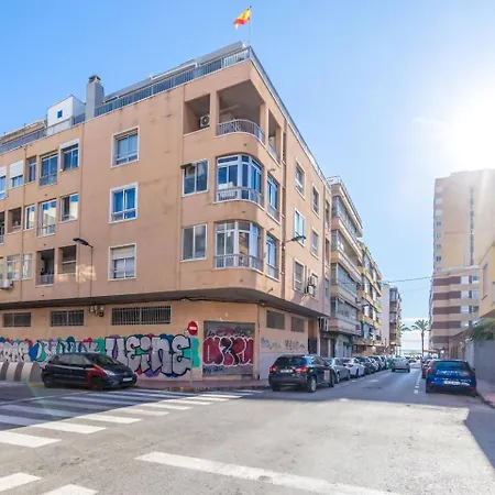 Moderno Y Luminoso 托雷维耶哈