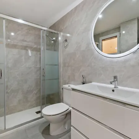 Moderno Y Luminoso Апартаменти *